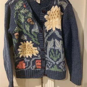 RARE! Vintage petite sophisticate cottage core cardigan 🌲